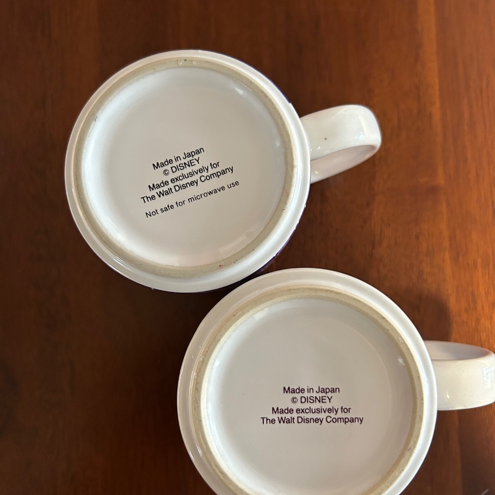 2 vintage Disney ceramic mugs - Picture 3 of 4